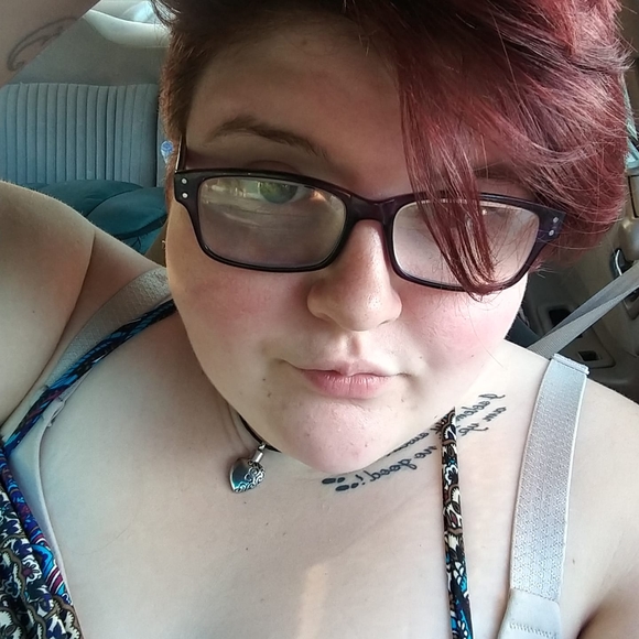 Meet your Posher, Susie - Picture 1 of 1